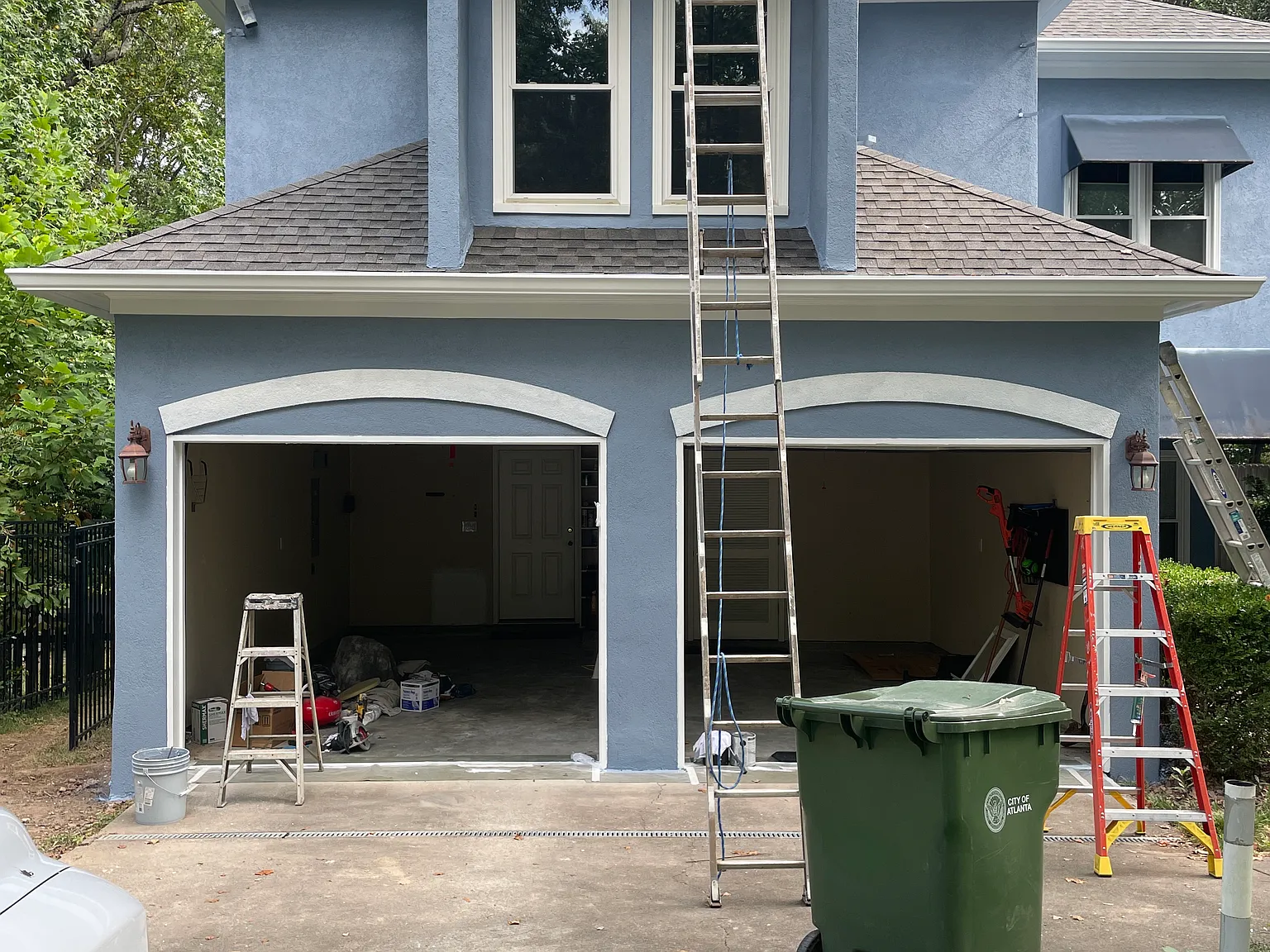 4 bed, 2.5 bath, 2300 sqft, $6,400 — Photo 4
