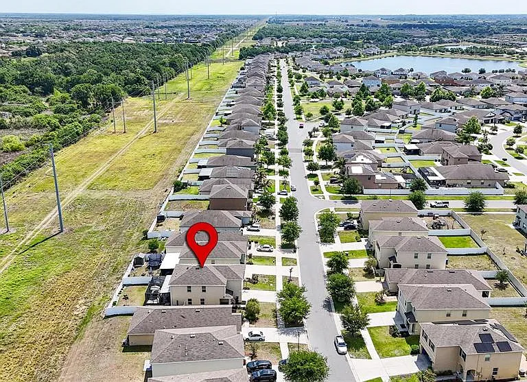 11176 Leland Groves Dr — Photo 65