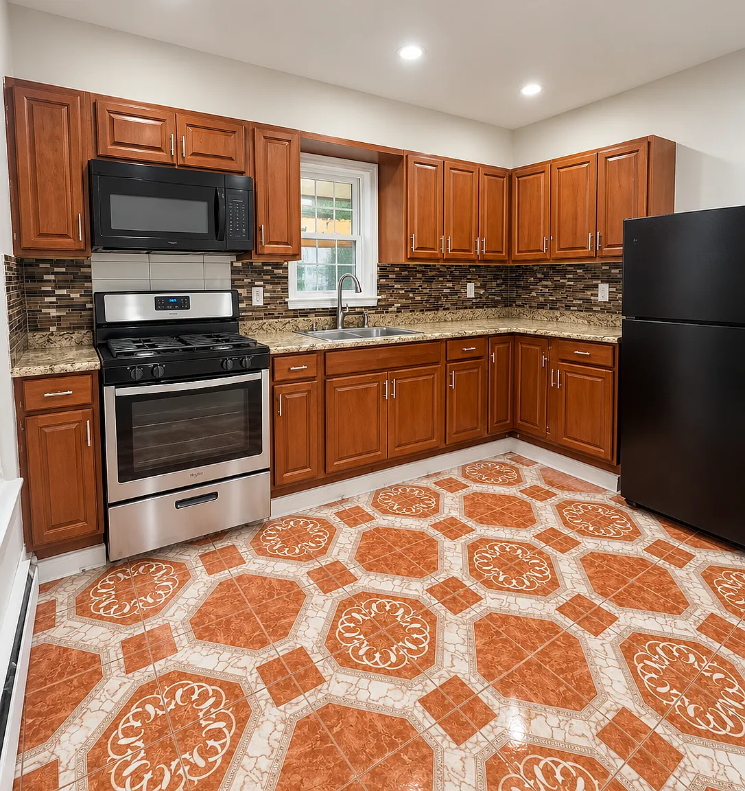 3 bed, $2,500 — Photo 2
