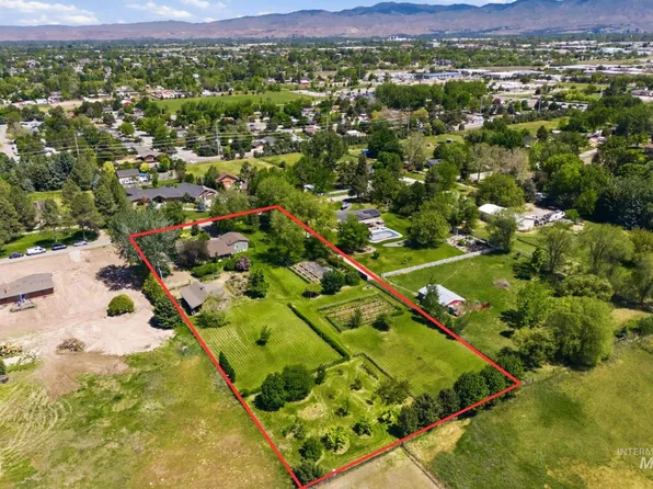 9409 W Burnett Dr, Boise, ID 83709