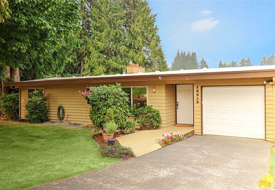 Charming one-story home with daylight basement nestled in a quiet neighborhood. 4 bedrooms, 1.75 baths, 2,060 sf interior, and attached, extra deep 1 car garage with opener.