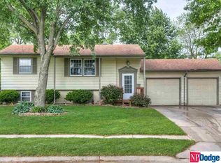 12747 B St, Omaha, NE 68144