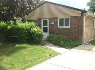 315 Edgewood Pl, Ferndale, MI