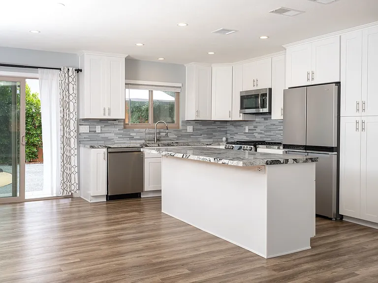 7143 Teasdale Ave — Photo 11