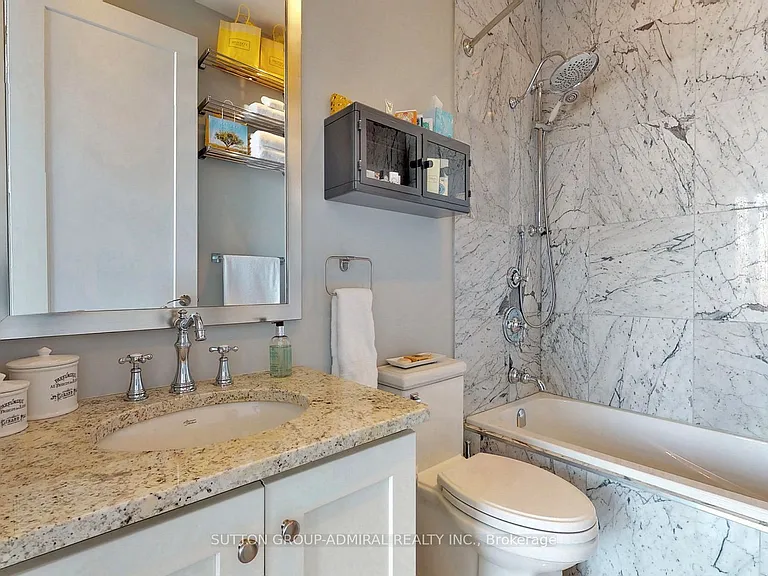 825 Church St #Penthouse 401 — Photo 26