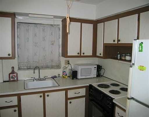 3rd image of 1200 Tallwood Ave APT 307