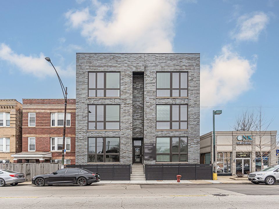 1st image of 2329 W Fullerton Ave #1E