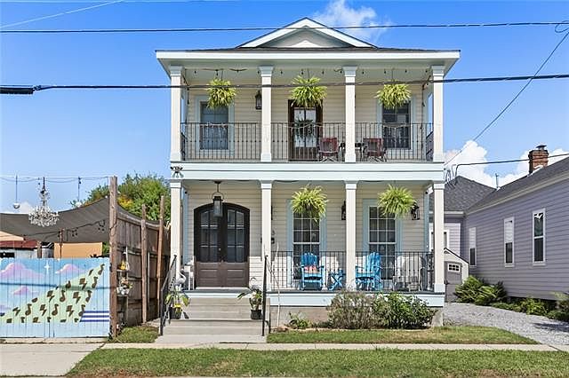 1st image of 2913 Aubry St