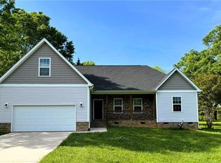 4913 Gordon Farm Way, Browns Summit, NC 27214