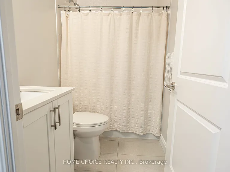 1050 Main St E #614 — Photo 6