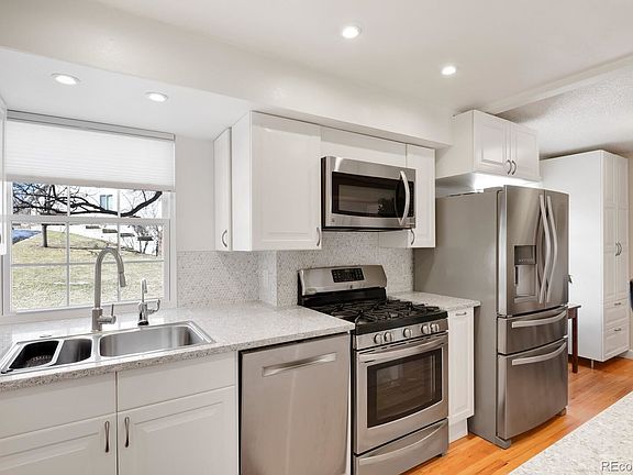 4th image of 350 W Jamison Cir Unit 6