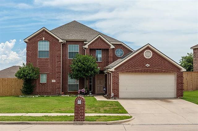 1st image of 5101 Chinaberry Dr