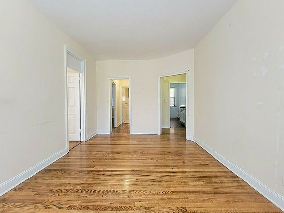 2nd image of 50-01 39th Ave #K11