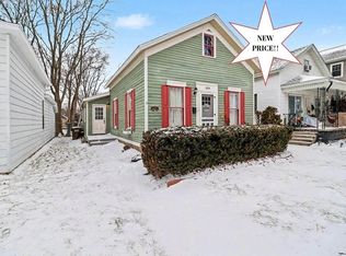 309 N Robert St, Ludington, MI 49431