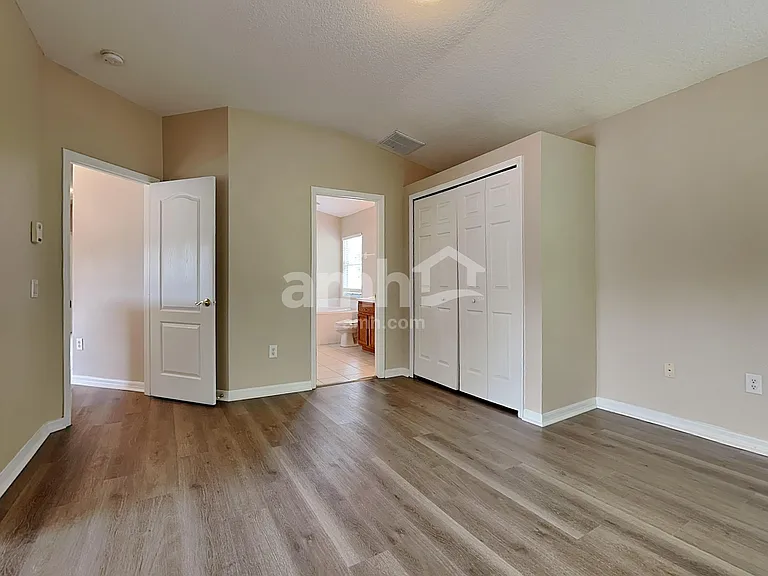 25741 Crippen Dr — Photo 14