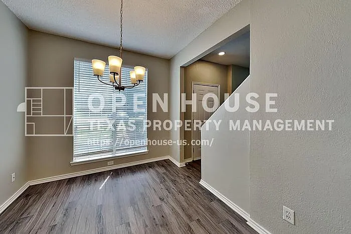 600 Blue Leaf Dr — Photo 9