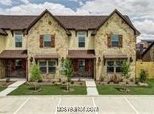 3005 Towers Pkwy #C, College Station, TX 77845