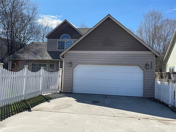 2nd image of 420 5th Avenue