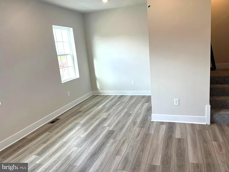 1813 Ritter Dr — Photo 33