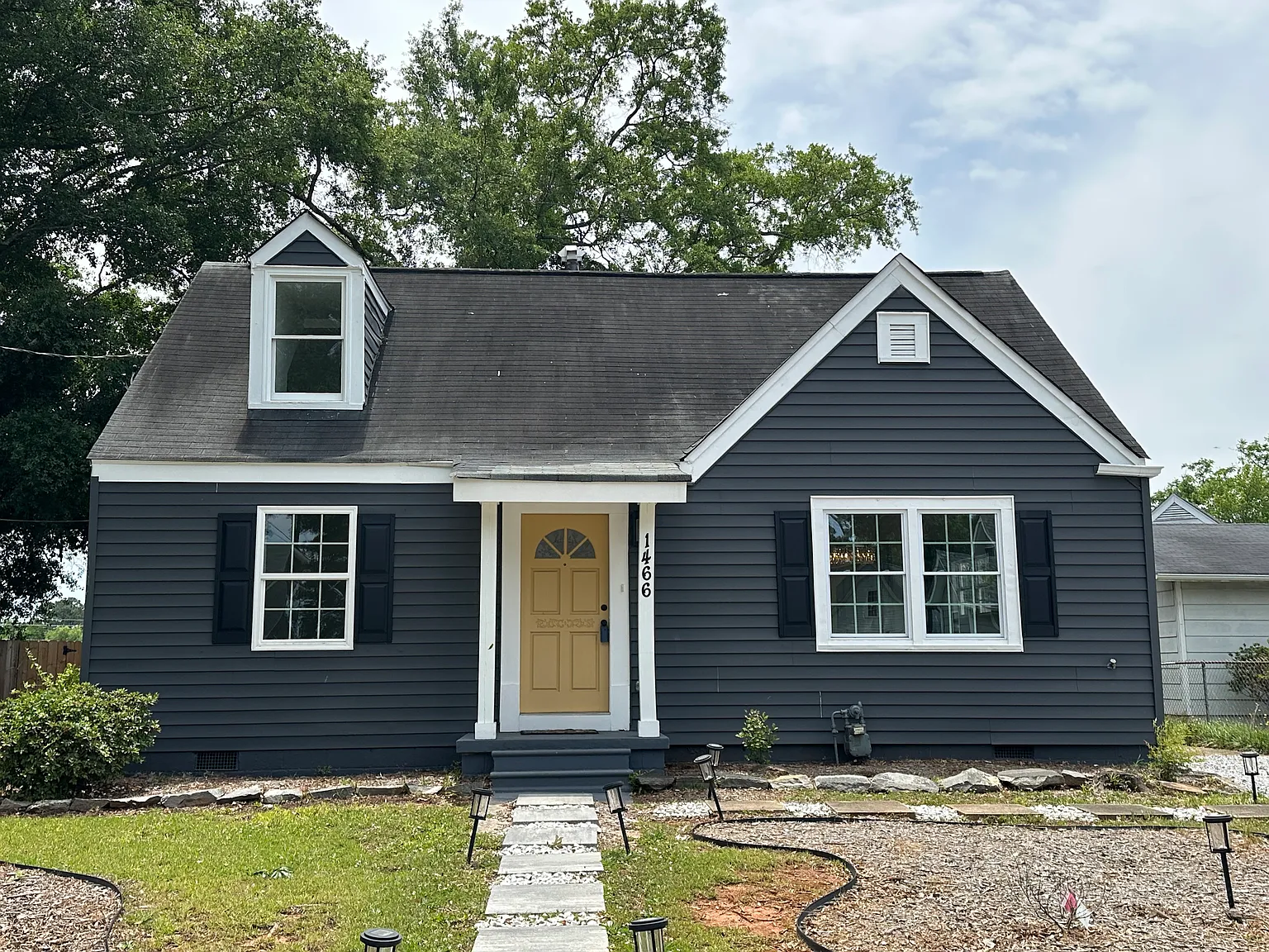4 bed, 1838 sqft, $3,400 — Photo 1