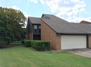 604 Carriage Way, Duncanville, TX 75137