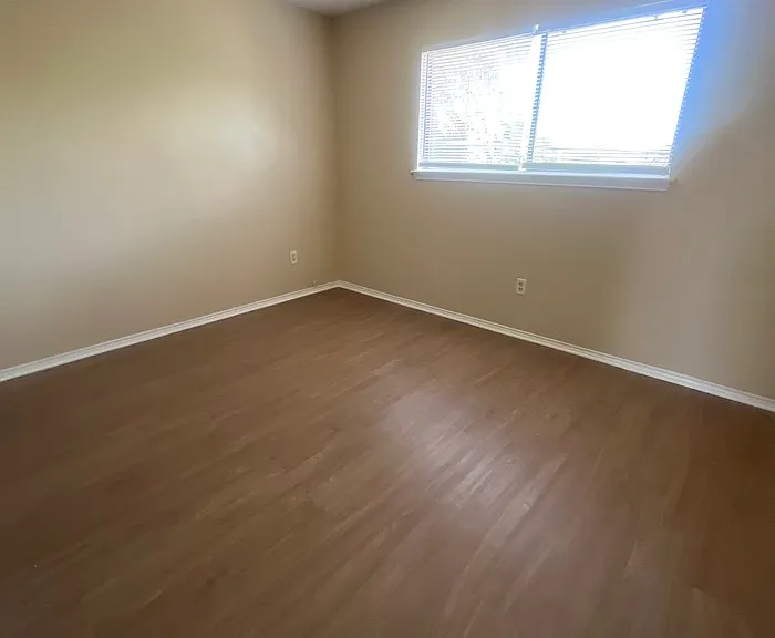 1403 Palmnold Cir E — Photo 22