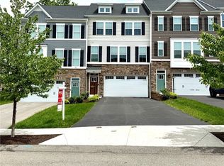 183 Moyer Hill Dr, Cranberry Township, PA 16066