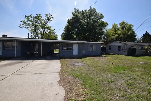 104 W Lancaster Rd Photo 1