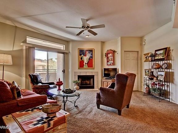 Great Room with Fireplace