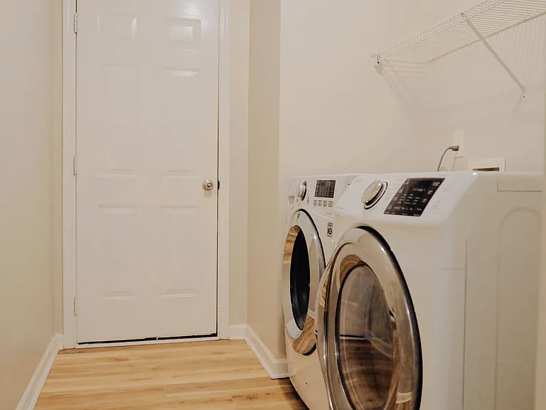 3021 Remington Oaks Cir — Photo 16