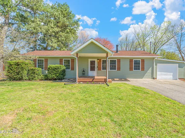 807 Lafollette Dr, Maryville, TN 37801
