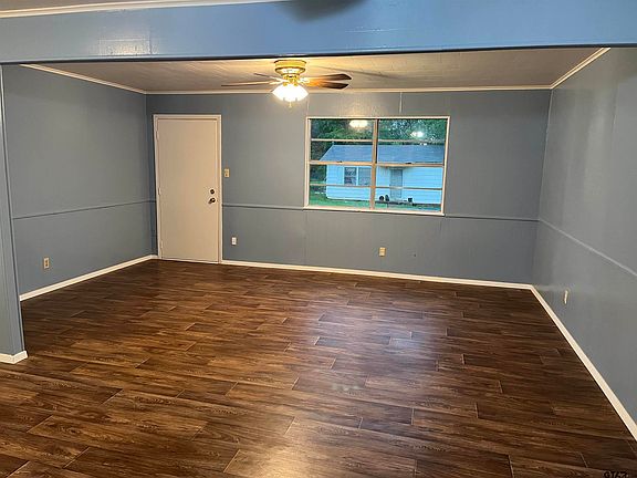 4th image of 207 Garner Ln