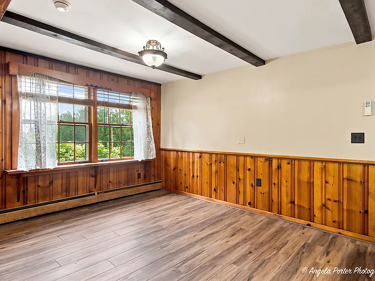 38624 N Miller Rd — Photo 7