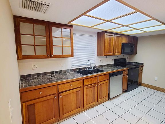 5th image of 5506 Palm Drive