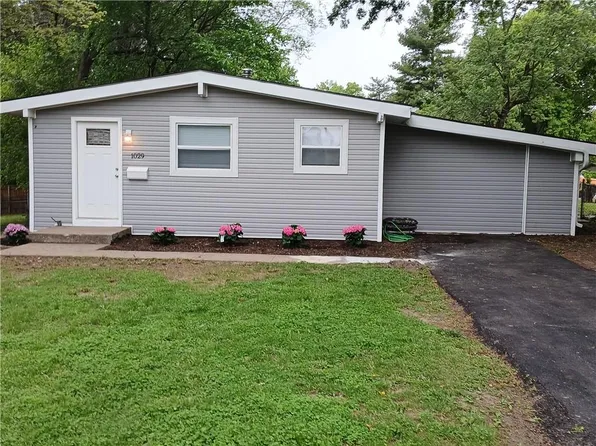 1029 Shearer Rd, Kansas City, KS 66103