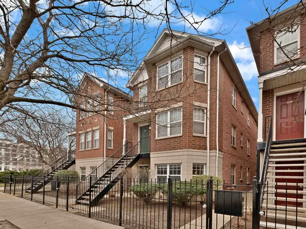 637 W Elm St #A, Chicago, IL 60610