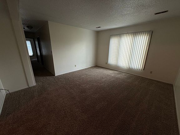 5th image of 223 13th Ave W APT 10