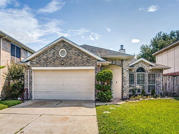 2nd image of 1929 Wildwood Ridge Dr