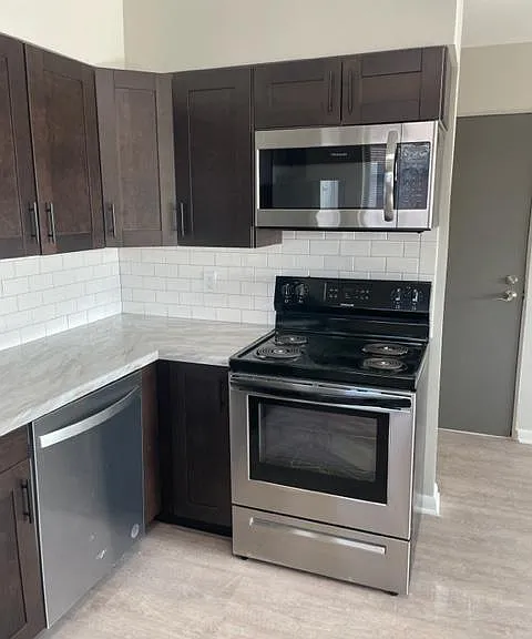 1814 Aberg Ave #3 — Photo 3