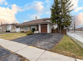 61 Stilecroft Dr, Toronto, ON M3J1A6