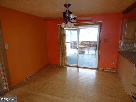 3rd image of 18704 Northridge Dr
