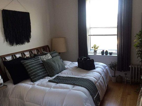 4th image of 4877 N Paulina St APT 1A