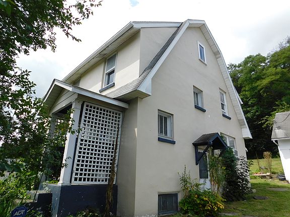 5th image of 11296 Raystown Rd