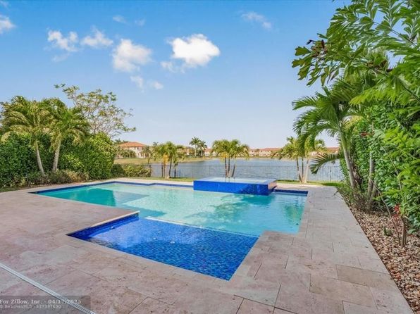 9800 S Miralago Way, Parkland, FL 33076