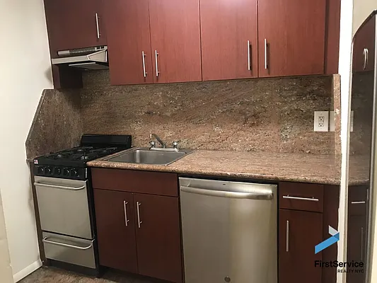 Rented by FirstService Realty (legacy) | media 20