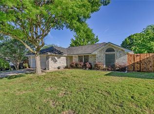 206 Saint James Pl, Midlothian, TX 76065