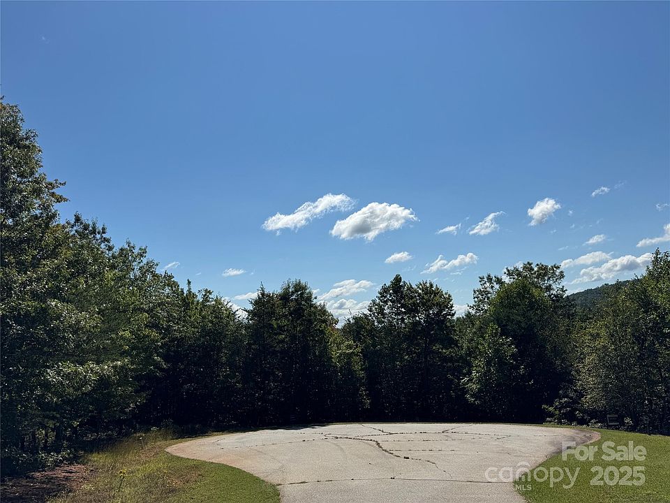 2nd image of 0 Bear Cliff Way #60