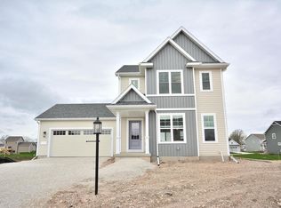 W197N5349 Lodgepole Ct, Menomonee Falls, WI 53051