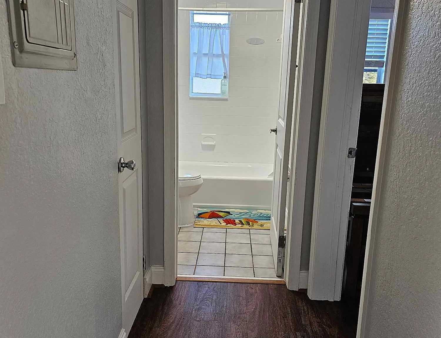 1 bed, 750 sqft, $3,000 — Photo 3