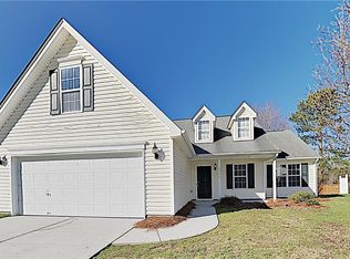 3006 Woodbluff Dr, Greensboro, NC 27406